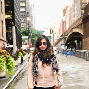 Meet your Posher, Faria